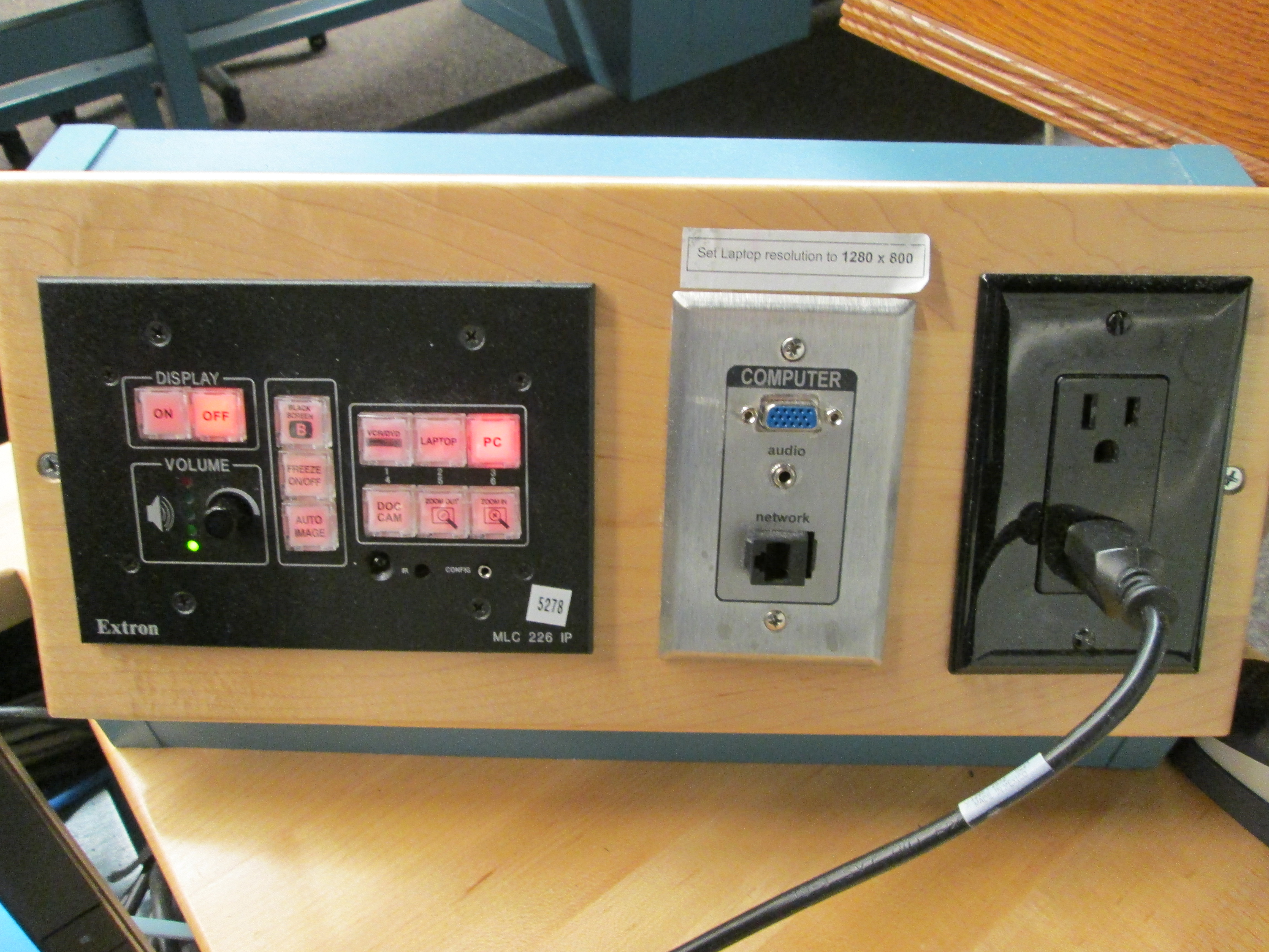 Extron Control Panel